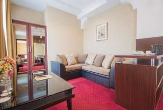 Отель Marionn Hotel Тбилиси Улучшенный люкс-6