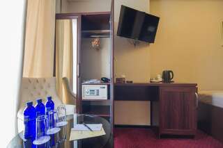 Отель Marionn Hotel Тбилиси Стандартный трехместный номер-3